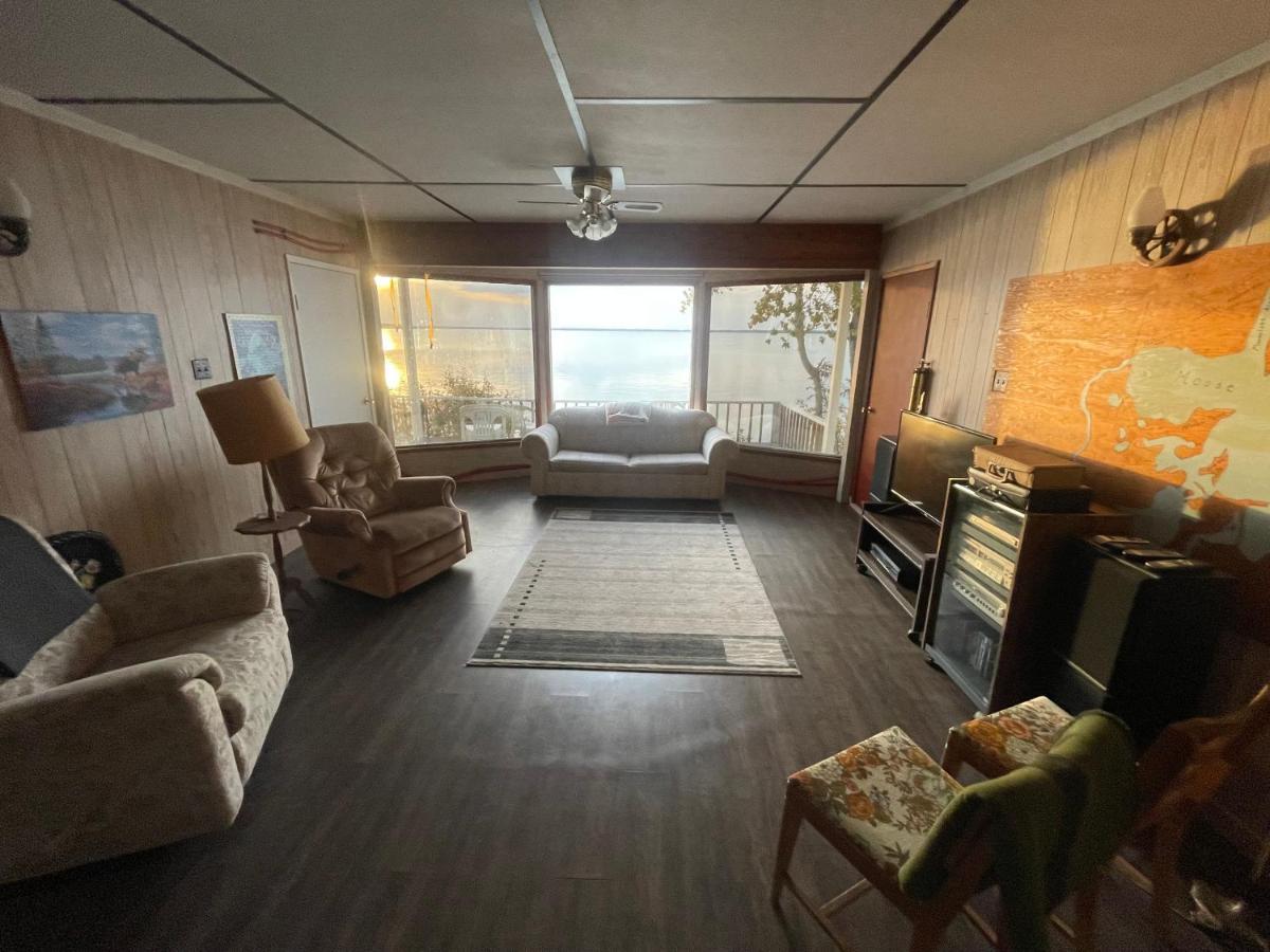 Ntj Moose Lake Cabin Bonnyville 外观 照片